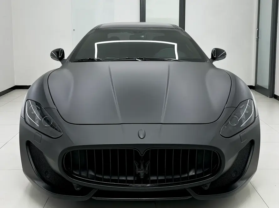 Maserati Gran Turismo S, wrapping Black Matt, Play Solution Napoli